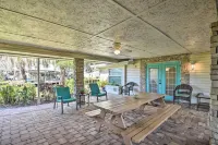 St Johns River Canal Home w/ Grill! - 3-Sterne