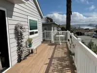 StarLitSands - Comfortable 2-bed house in Cayucos, view of Morro Rock and Ocean