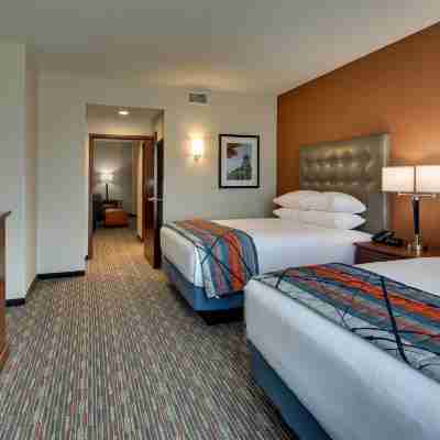 Drury Inn & Suites Iowa City Coralville Rooms