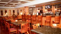 Norwalk Inn & Conference Center - bar