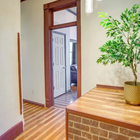 Downtown Montrose Apartment, 12 Mi to Natl Park!