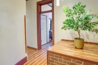 Downtown Montrose Apartment, 12 Mi to Natl Park! - 3-نجوم