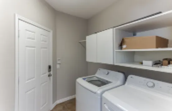 Family Fun Retreat: Pool & Entertainment Haven! 4 Bedroom Home by RedAwning