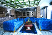 The Relyn Suite - 3-Star