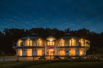 ホテル ディムニーク のホテル