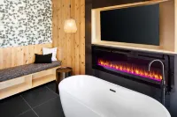 Kinship Landing Hotels in Columbia