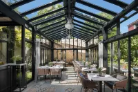 Almayer Art & Heritage Adults Only Hotel and Dépendance Rooms - breakfast