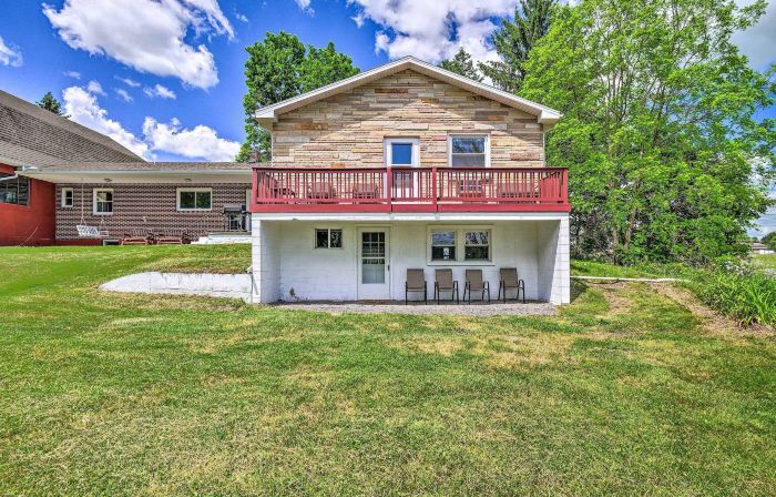 Roomy Montour Falls Retreat w/ Private Pool!