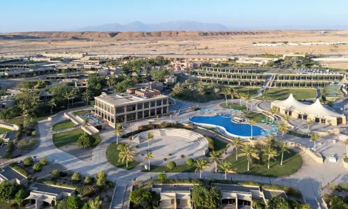 Royal Lazure Resort