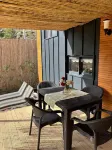 エラ ハウス