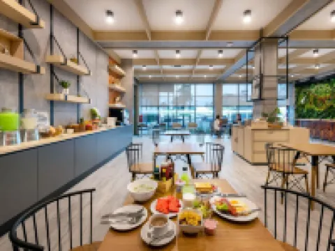 プラーイ プラス ホテル ラヨーンのホテル