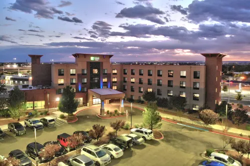 Holiday Inn Express & Suites ALBUQUERQUE HISTORIC OLD TOWN by IHG - Hot Tub