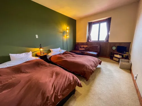Strawberries Hotel Masquerade - 2-Star