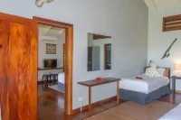 Aroha Taveuni Beachfront Bures