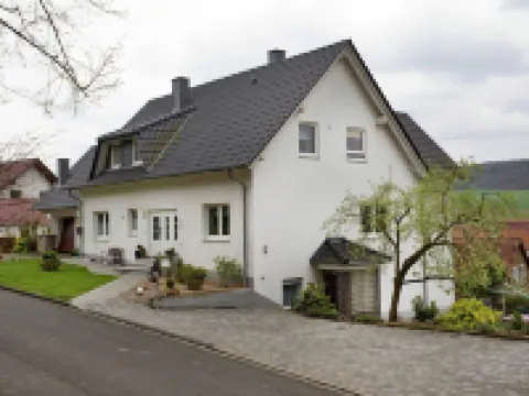 Wohnung Mit Eigener Terrasse in Homberg