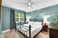 #4 Cozy Retreat Boat Parking Pet Friendly