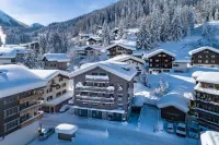 Chalet Piz Buin Hotel a 