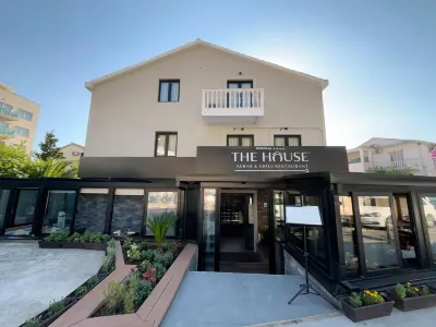 The House Rooms