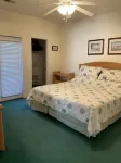 Beach/golf condo. Beach is less than 5 miles, golf is out the window Hotels in Sunset Beach