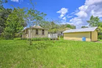 16 Mi to Disney: Cottage w/ Deck in Winter Garden - 3-Star