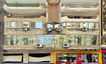 Afnan Cairo Airport