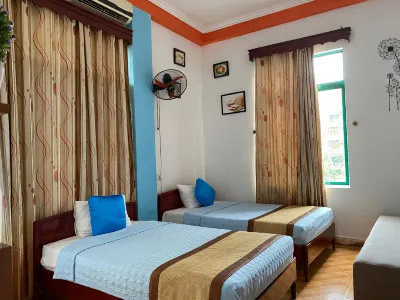 Alex Ha Long Hotel