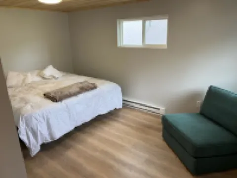Tranquil cabin with WiFi in charming Au Train.