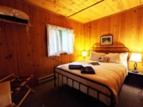 Amenities & Resort Access Included, Cabin 3