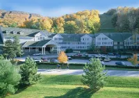 3 BR+ 4level WINTER SKI RENTAL LOOKING 4 SEASONAL RENTER 1 MILE OFF OF JIMINEY Các khách sạn ở Lanesborough