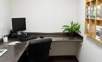 Quality Inn & Suites South-Obetz