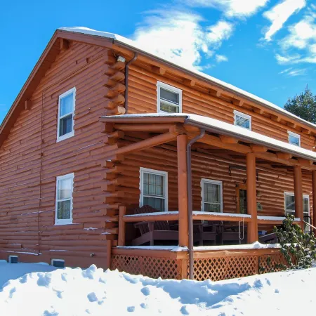 Pet-Friendly New York Cabin w/ Hot Tub & Game Room