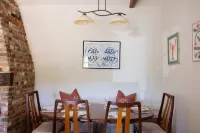 Homely Cottage for 6 Near Chichester Goodwood - Apartments