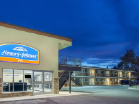 Howard Johnson by Wyndham Kingston キングストンのホテル