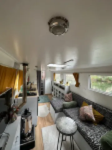 London Dutch Barge - Sleeps 3 & Cosy Fireplace