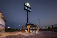 Days Inn by Wyndham Mitchell SD