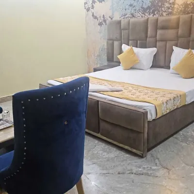 Castle Inn 服務式公寓 鄰近德瓦卡第 13 区的酒店