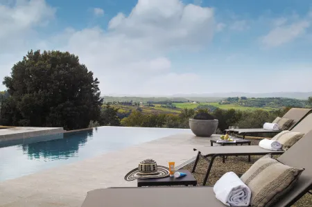 One Belvedere Tuscany Отели в г. Поджибонси