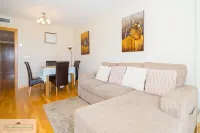 Luxury 2 Bed 2 Bath Apartment - Wifi