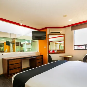 Capital O Hotel Casa Blanca, Morelia