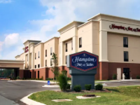 แฮมป์ตัน อินน์แอนด์สวีทส์ เมอร์เรย์ โรงแรมในเมอร์เรย์