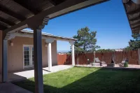 Casa del Artista - Spacious 3-bedroom house in delightful Santa Fe! Hotels in Agua Fria