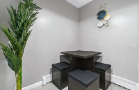 Modern Comfort with Easy NYC Transit Access - Charming Getaway