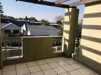 Modern Two Bedroom Loft in Bryanston