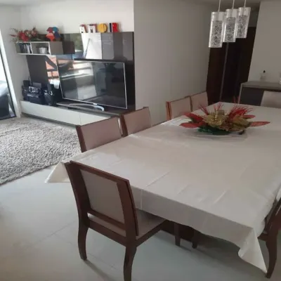 Apartamento em Ótima Localização
