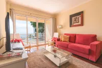 Strelitzia Apartment by Altantic Holiday
