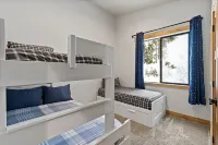 Delightful 4-bedroom ski condo in Schweitzer, Idaho
