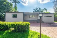 Spacious 3BR Home with Oversized Pool & Backyard