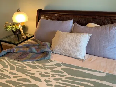 Quiet, Spacious, Private top floor waterview Отели рядом с достопримечательностью «Silver Reef Casino»