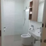 1 BR unit with leafy outlook & dedicated workspace Hotels in Glebe