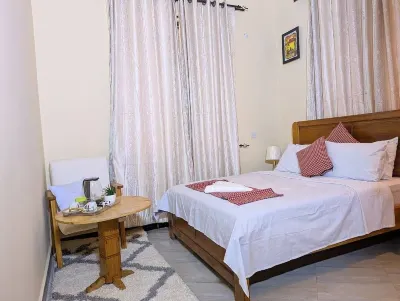 Enchanting 4-bedroom apartment with WiFi in Lushoto Tanga Hotels in 